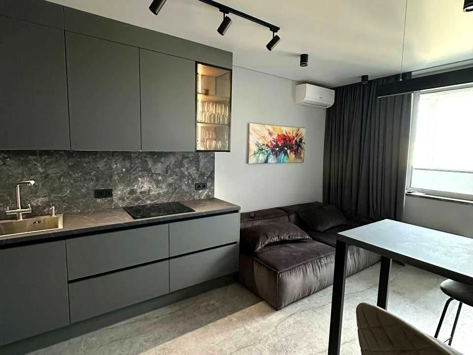 Apartment. Kyiv, Air Force Avenue