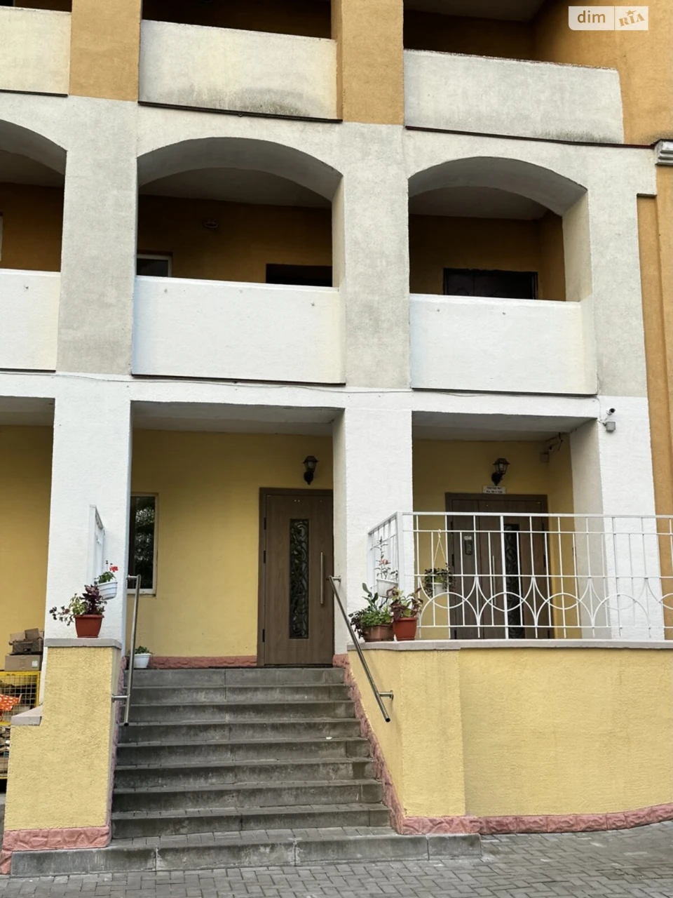 Long-Term Rental Apartment