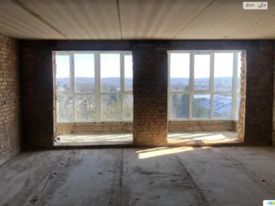 Sale: Apartment in Podil