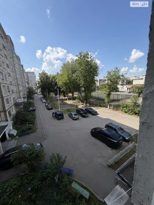 Apartment for Sale in Tyzhyliv