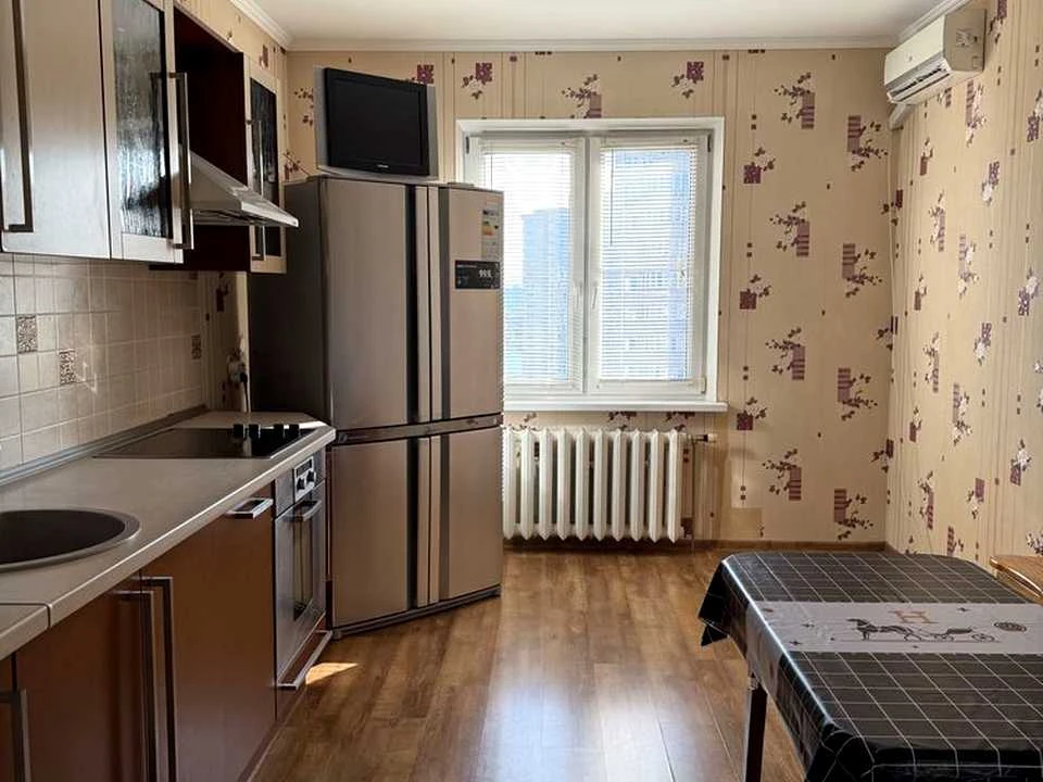 Apartment. Kyiv, Urlivska St.