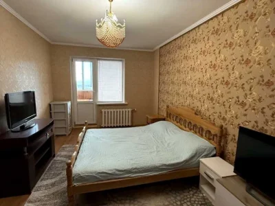 Apartment. Kyiv, Urlivska St.