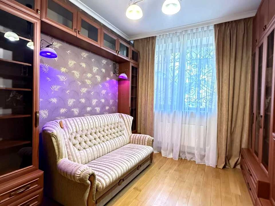 Будинок. Одеса, Дача Ковалевського вул.