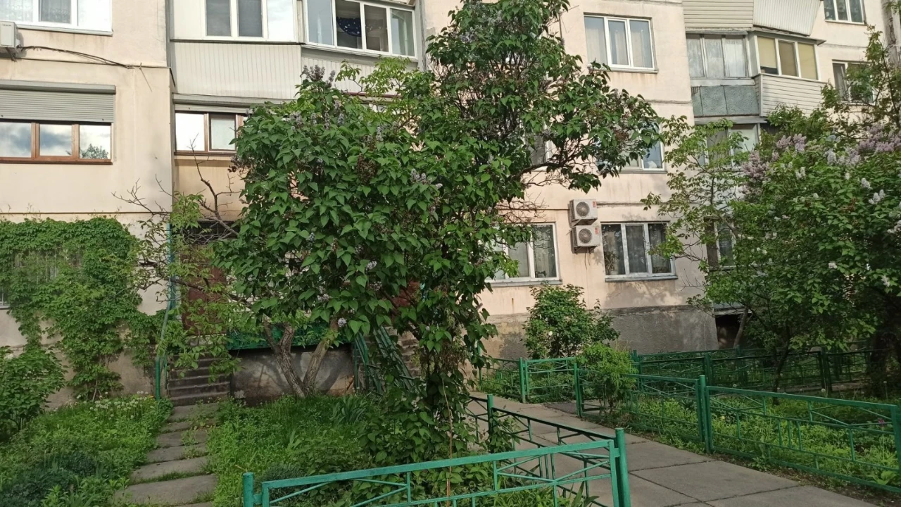 Rent 1-room apartment 36 sq m, Heroes of the Dnipro St., 6