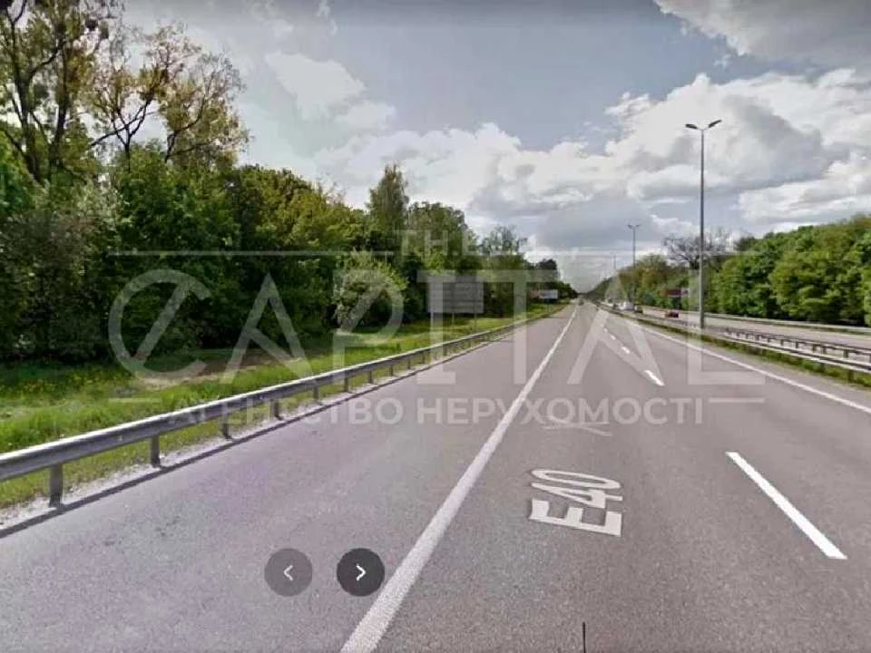 Ділянка. Київ, Берестейське шосе
