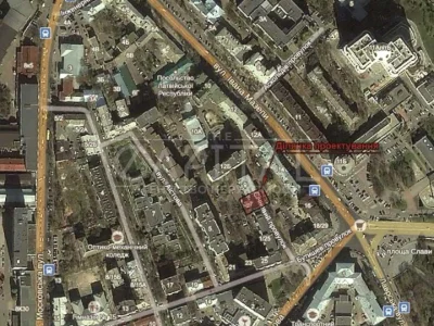 Land. Kyiv, Yuri Illienka Street.