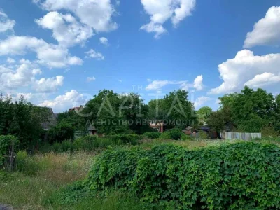 Land. Kyiv, Kyivska St.
