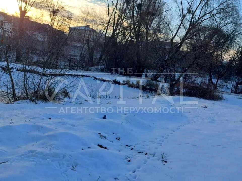Ділянка. Київ, Геннадія Матуляка вул.