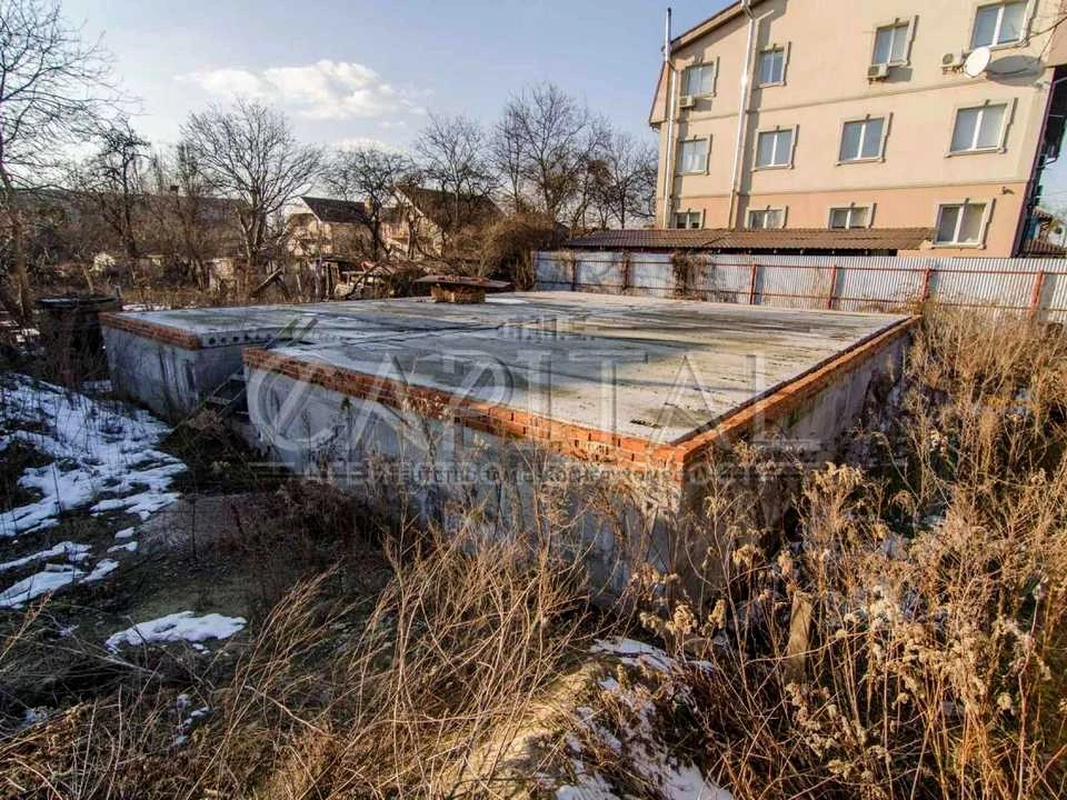 Ділянка. Київ, Мрії вул.