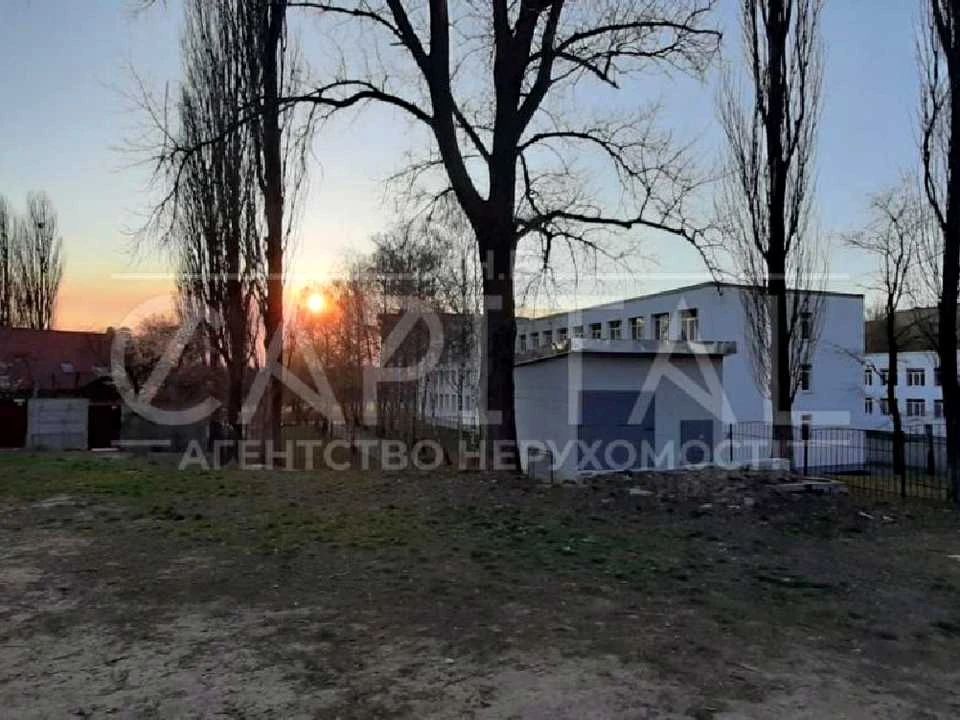 Ділянка. Київ, Мрії вул.