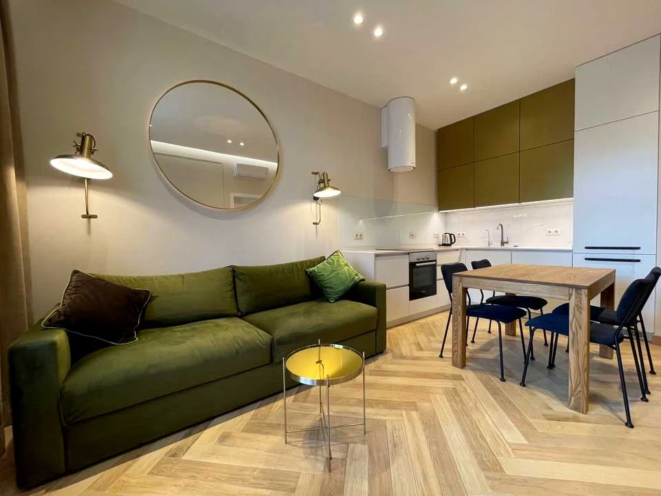 Apartment. Kyiv, Andriy Verkhovloda St.
