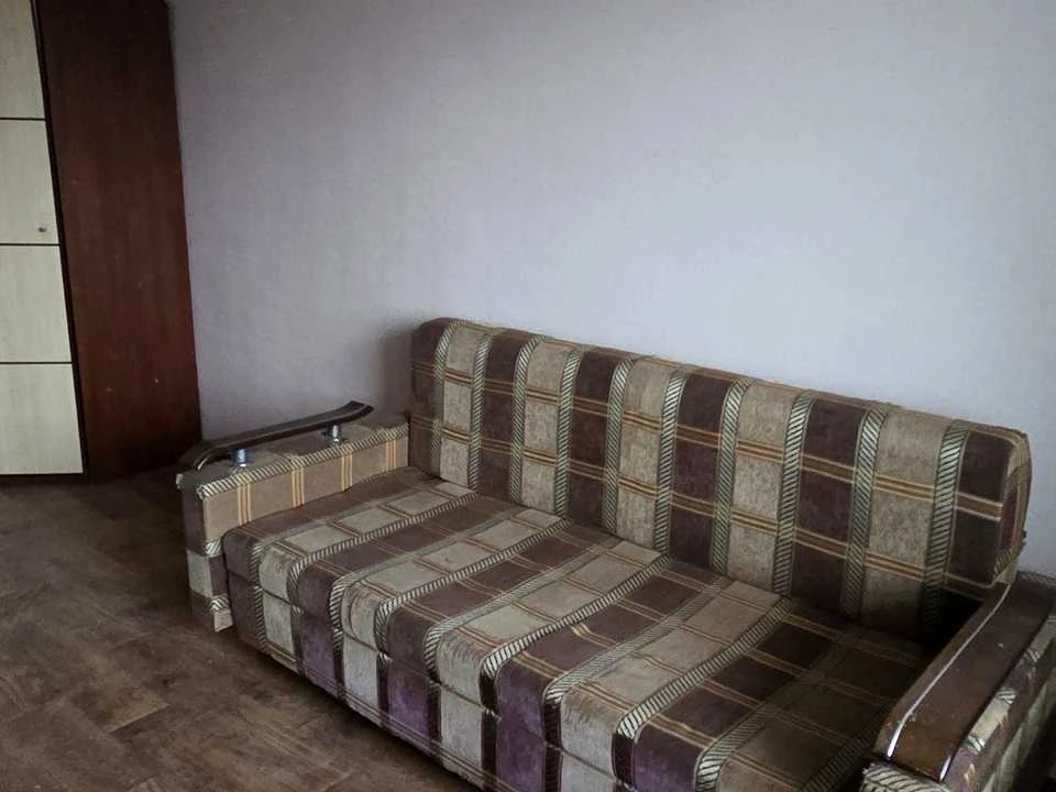 Apartment. Konyoplyanska vul.
