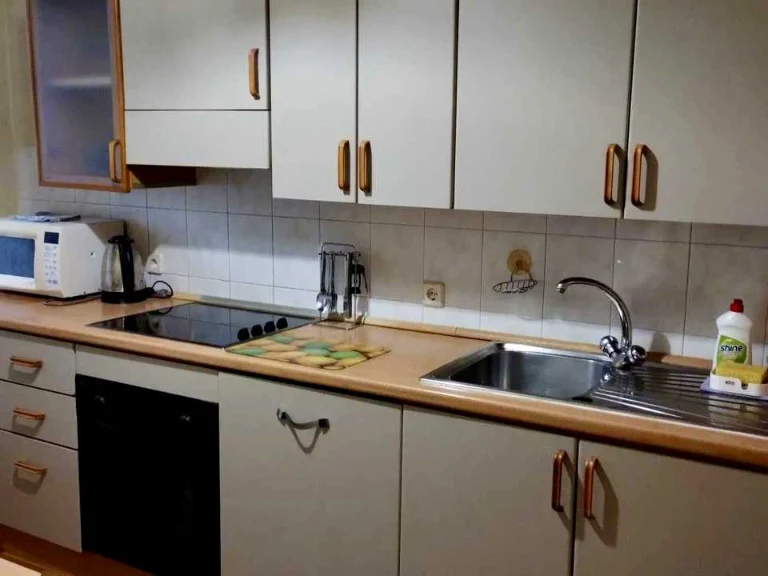Apartment. Kyiv, Antonovycha St.
