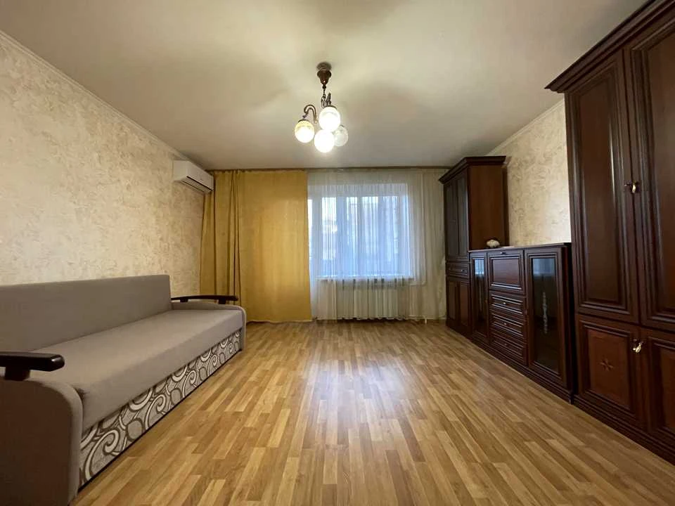 Apartment. Kyiv, Lesya Ukrainka Blvd.