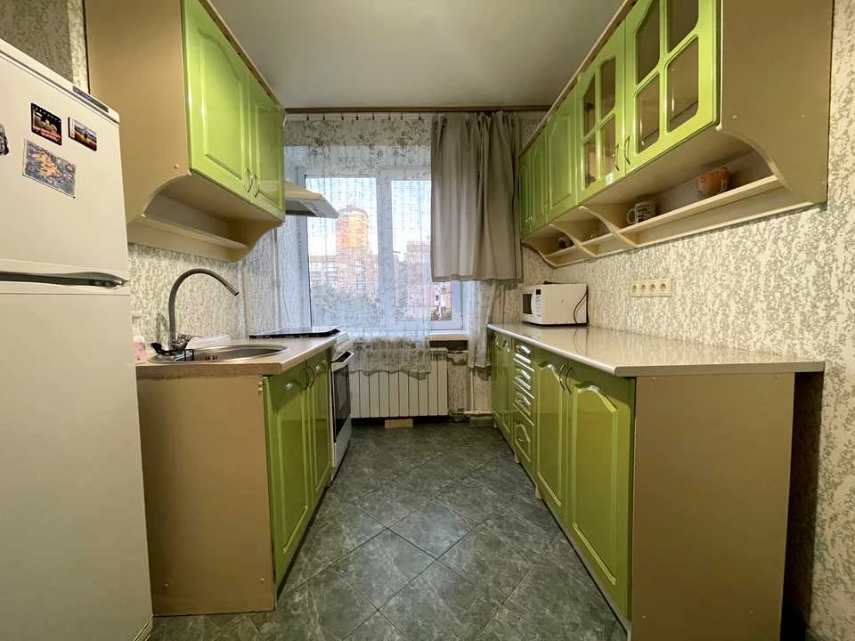 Apartment. Kyiv, Lesya Ukrainka Blvd.