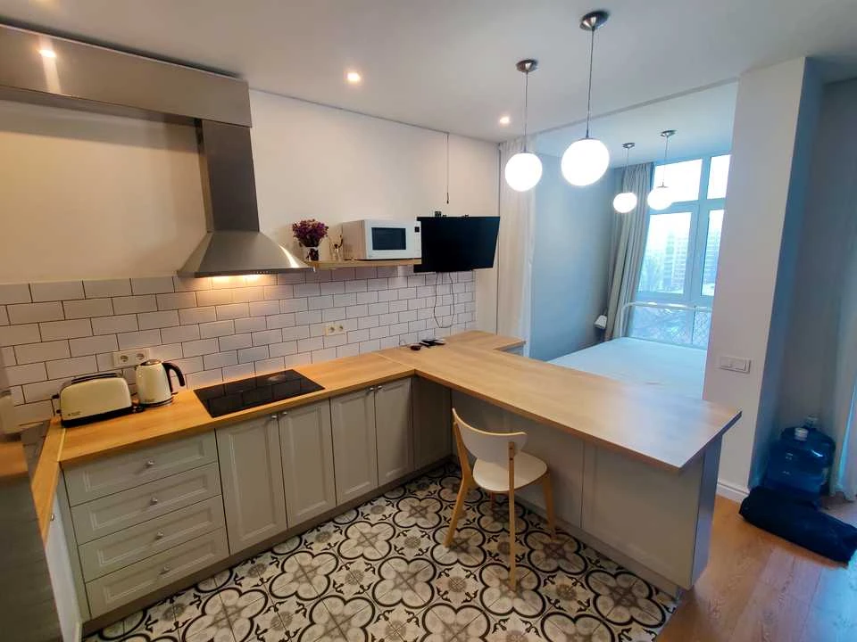 Apartment. Kyiv, Rostislavska St.