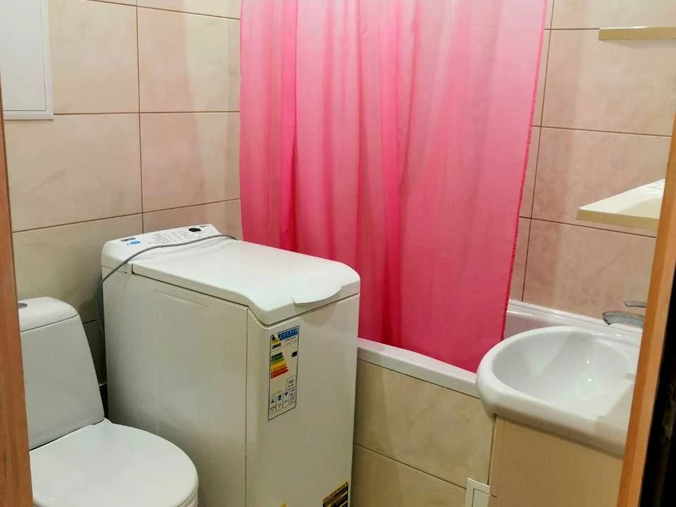 Квартира. Київ, Академіка Заболотного вул.