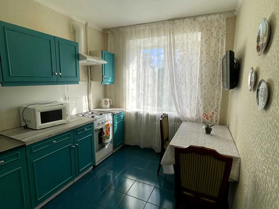 Apartment. Дніpro, Oleksandra Polia St.