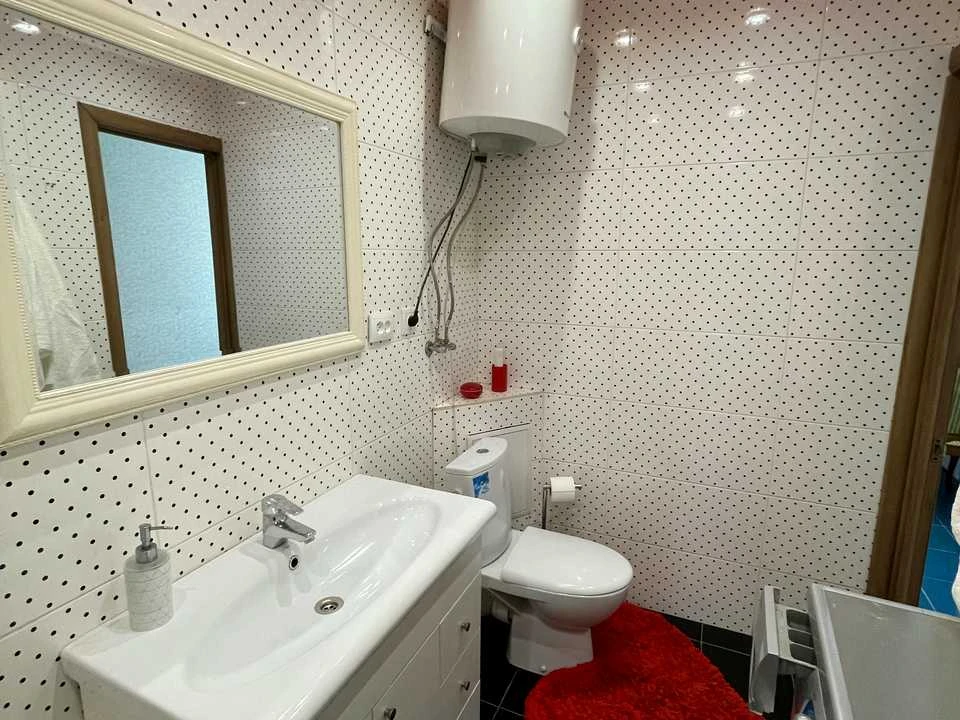 Apartment. Дніpro, Oleksandra Polia St.