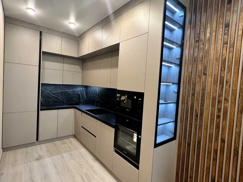 Apartment. Kyiv, Berezaysky Prospect.