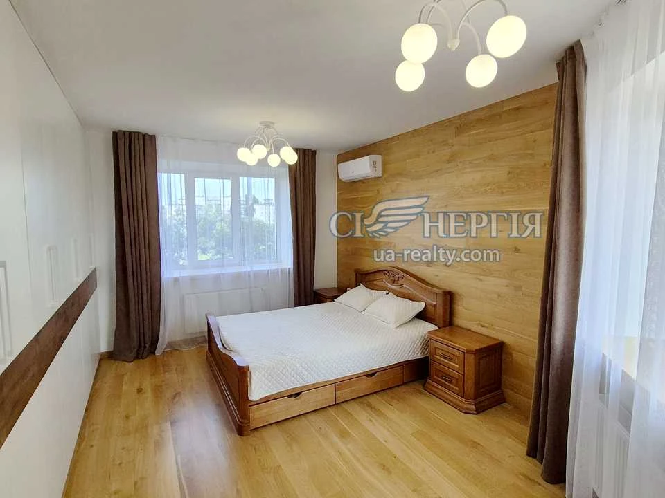 Квартира. Киев, Гарматна ул.
