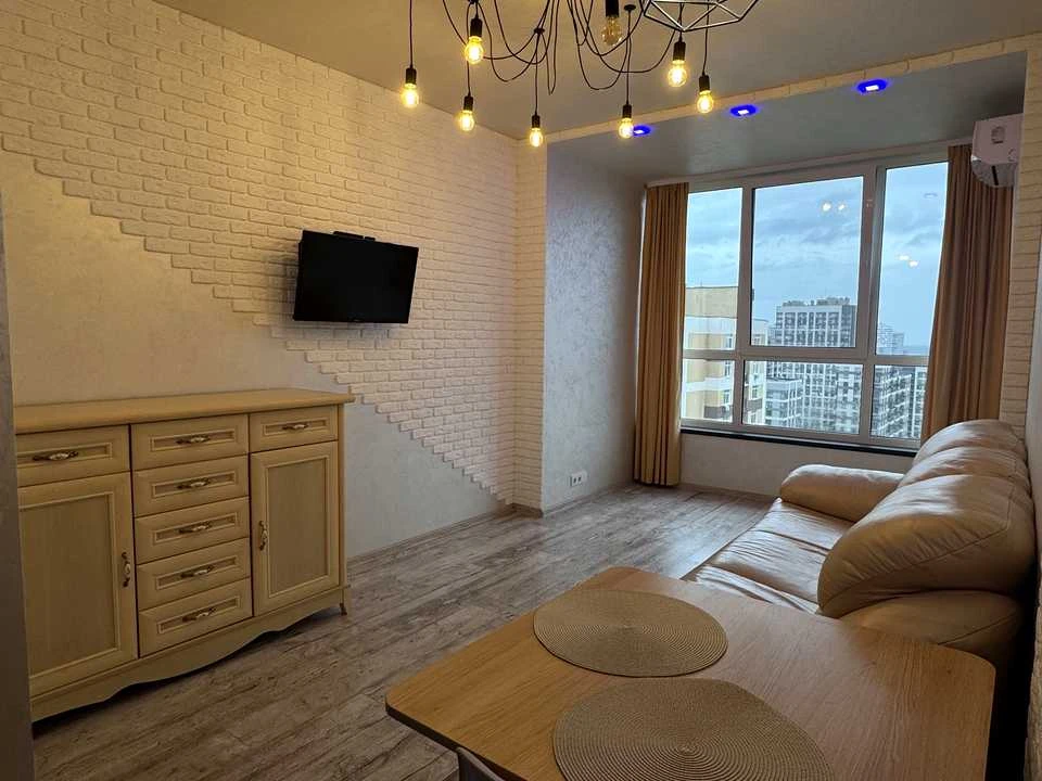 Apartment. Kyiv, Oleся Avenue