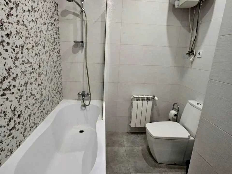 Квартира. Київ, Патріарха Мстислава Скрипника вул.