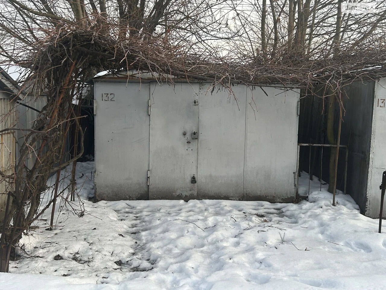 Продаж Місце в гаражному кооперативі