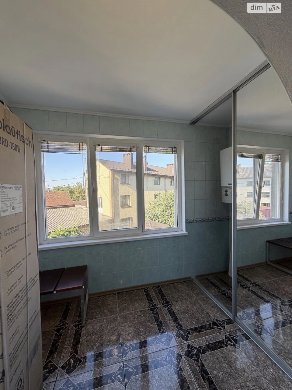 Sale Apartment First of October