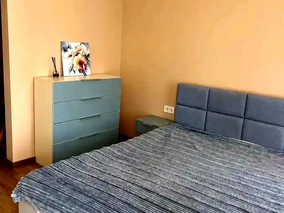 Квартира. Київ, Олеся Бердника вул.