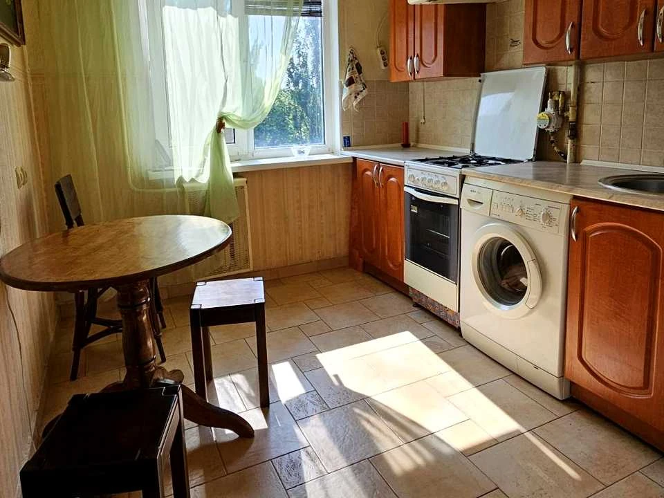 Apartment. Kyiv, Ushinskogo St.