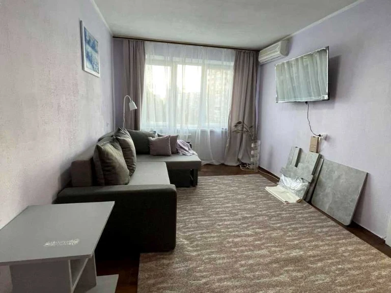 Apartment. Kyiv, Darincesky Boulevard.