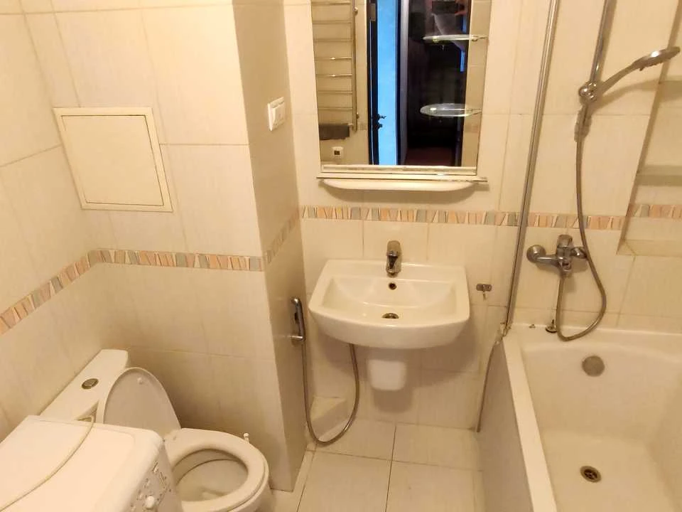 Apartment. Kyiv, Heroiv Dnipra Street.