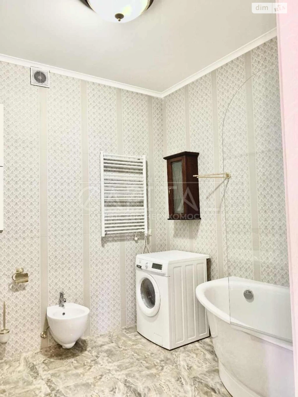 Apartment for Sale, Pecersk