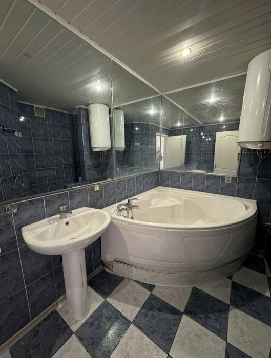 3rd apartment for sale in Borodinsky district