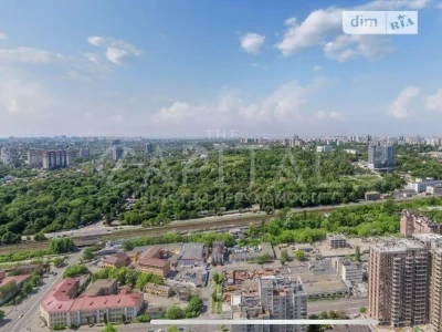 Sale of 3-room apartment 133 sq. m on Antonovycha St. 136-138 • ID