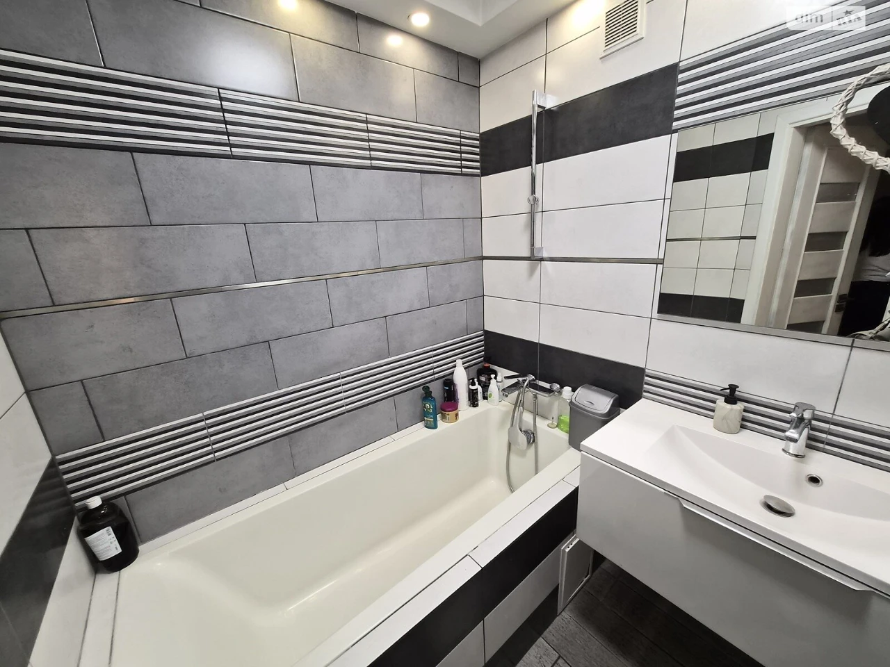 Sale Apartment Northern