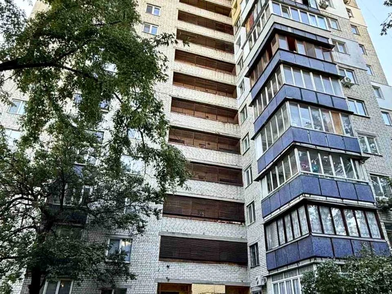 Apartment. Kyiv, Lviv Street