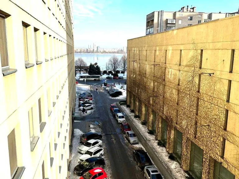 Apartment. Dnipro, Krutohirni uzviz