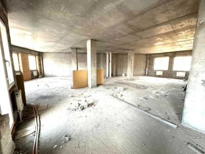 Apartment. Dnipro, Krutohirni uzviz
