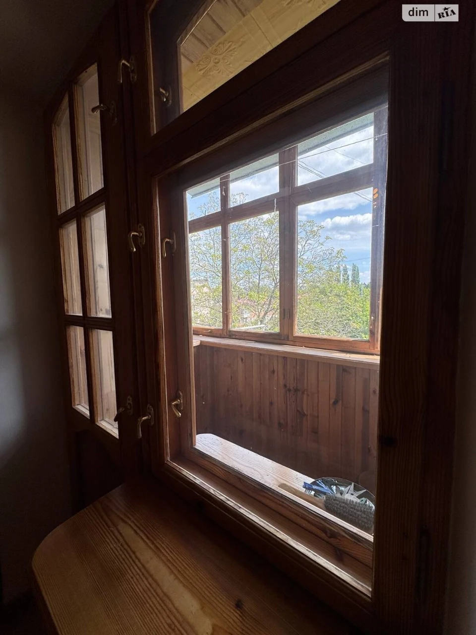 Apartment for Sale, Southern