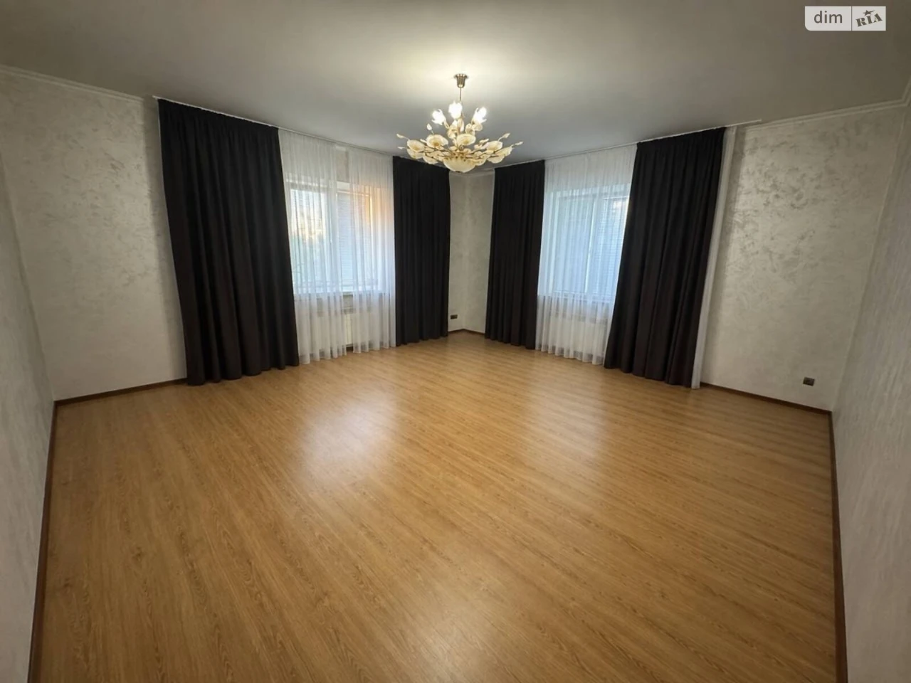 Sale House Korabelny