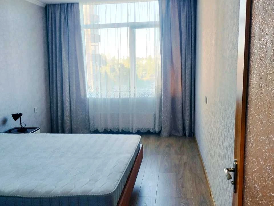 Квартира. Київ, Юнацька вул.
