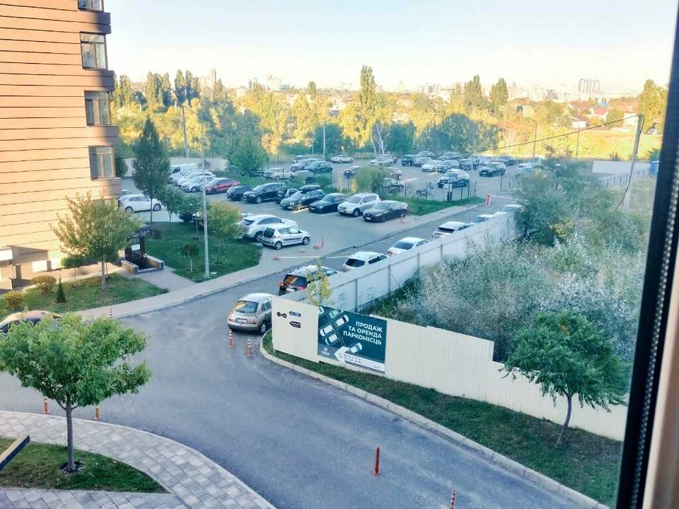 Квартира. Київ, Юнацька вул.