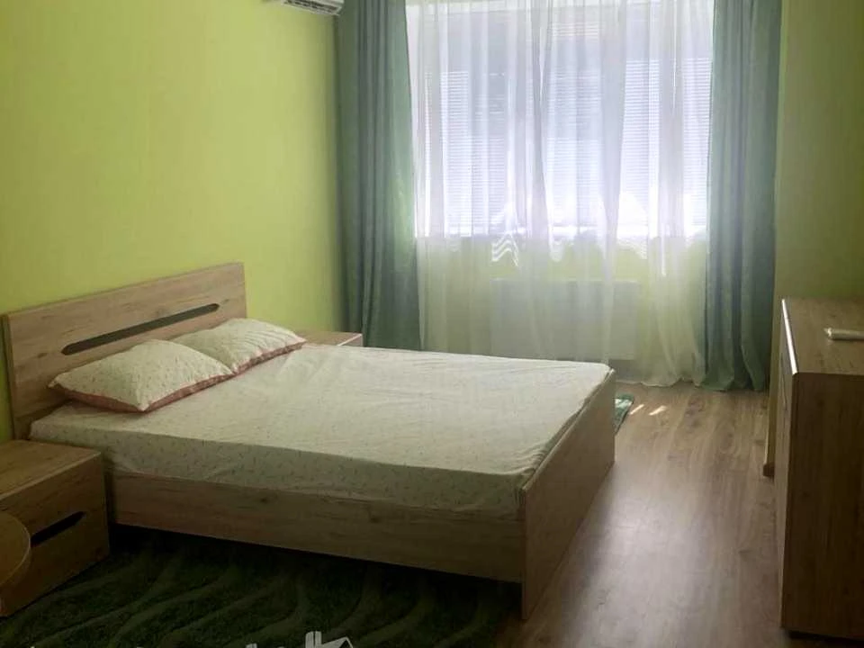 Apartment. Kyiv, Kharkivse shose
