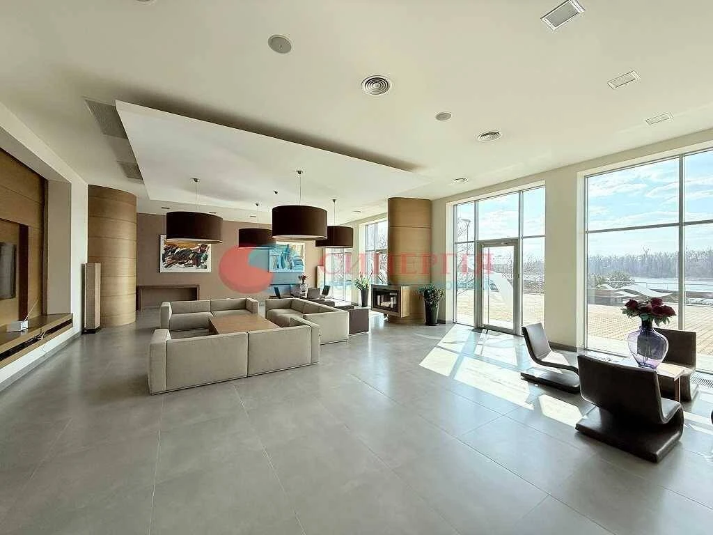 For long-term rent 3-room apartment in Kyiv, Dniprovsky, Raisa Ok