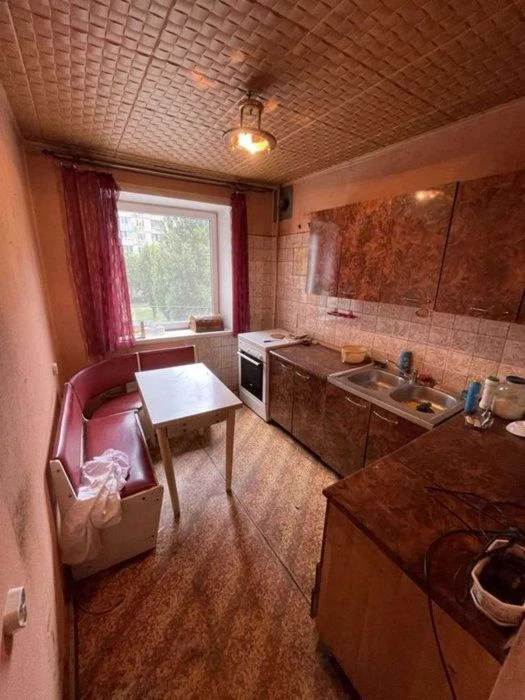 For sale 3-room apartment, Odesa region Od5