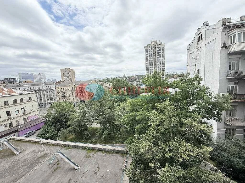 Продам 3-к квартиру Київ, Голосіївський, Саксаганського вул,