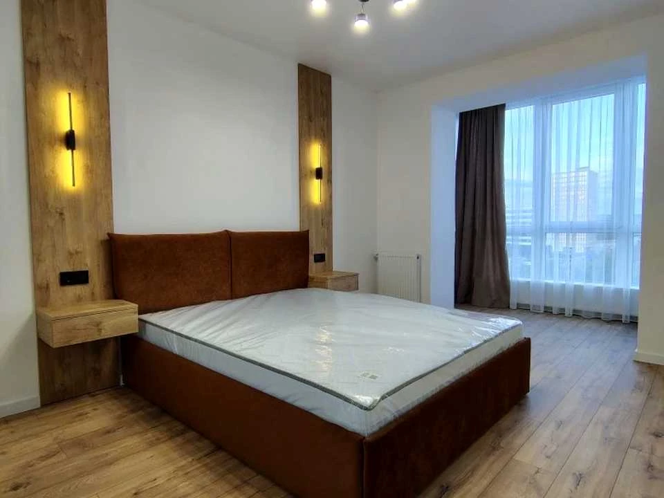 Квартира. Івано-Франківськ, Княгинин вул.