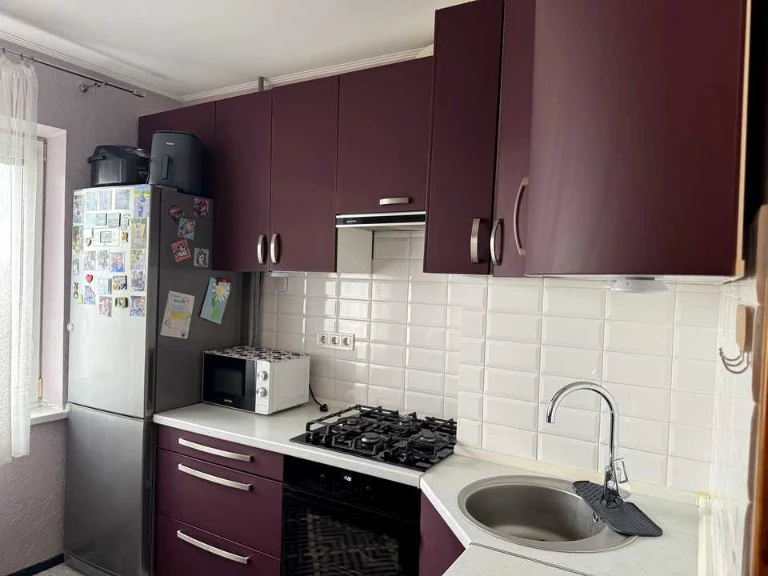 Apartment. Rivne, Teligi